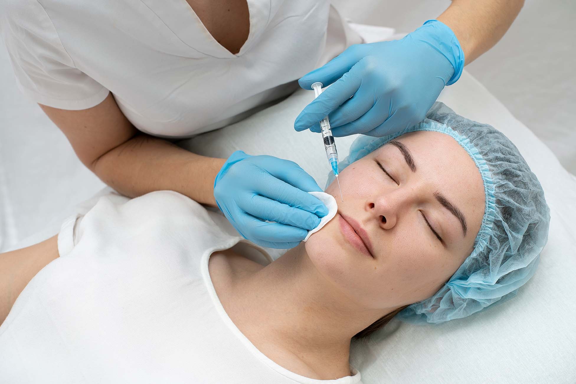 What is Peptide Therapy? A Guide to Pharmacy-Grade Peptides